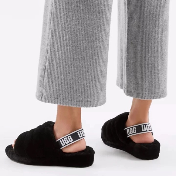 UGG Shoes - UGG Fluff Yeah Slide Sandals Platform Black Fuzzy Womens Size 8